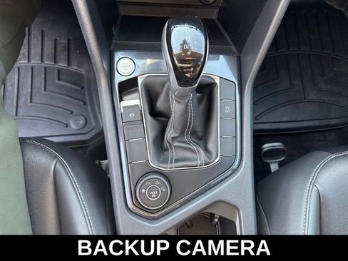 Used 2024 Volkswagen Tiguan SE AWD/4WD image 22