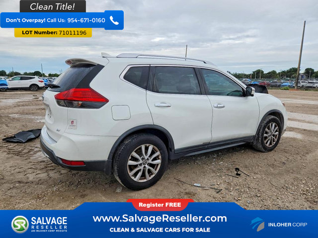 Used 2017 Nissan Rogue SV w/ SV Premium Package FWD image 4