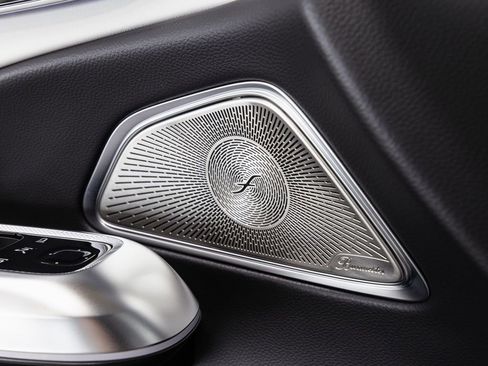Used 2025 Mercedes-Benz E 53 AMG e 4MATIC Sedan image 7