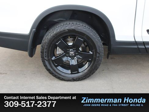 Certified 2024 Honda Ridgeline Black Edition image 23