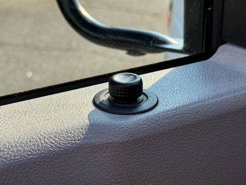 Used 2011 Ford E-350 and Econoline 350 Extended Super Duty w/ PWR Group image 27