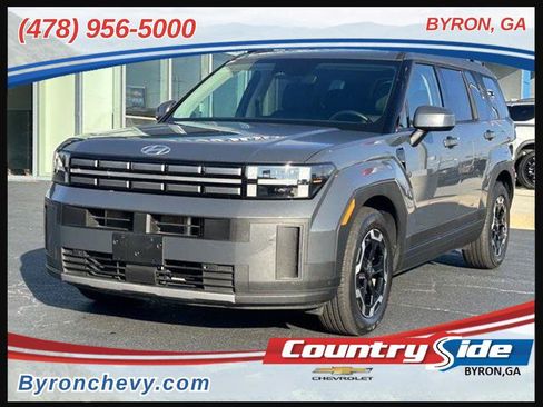 Used 2025 Hyundai Santa Fe SEL image 1