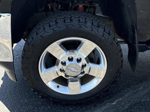 Used 2018 Chevrolet Silverado 2500 LT w/ Z71 Package, Off-Road AWD/4WD image 39