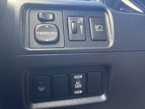 Used 2021 Toyota 4Runner TRD Off-Road Premium image 22