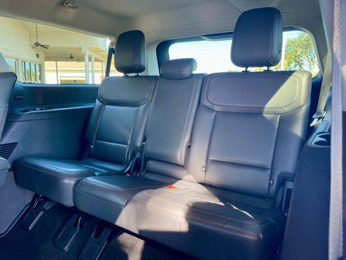 Used 2025 Ford Expedition Max Active image 13