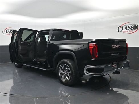 Used 2022 GMC Sierra 1500 SLT image 31