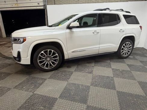 Used 2021 GMC Acadia Denali w/ Denali Ultimate Package AWD/4WD image 14