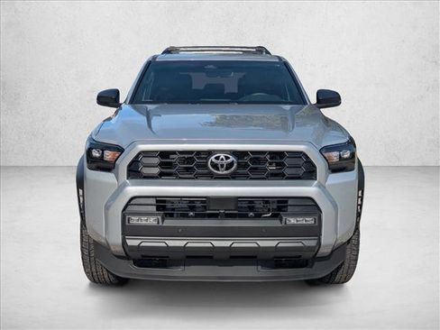Used 2025 Toyota 4Runner Hybrid TRD Off Road image 2