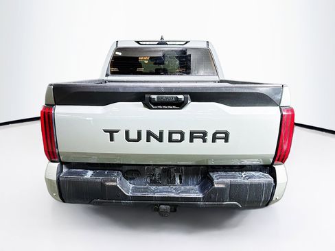 Used 2025 Toyota Tundra SR5 w/ SR5 Premium Package RWD image 31