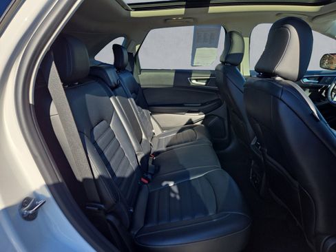 Certified 2022 Ford Edge SEL w/ Convenience Package image 24