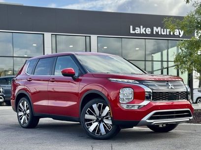 New 2025 Mitsubishi Outlander SE