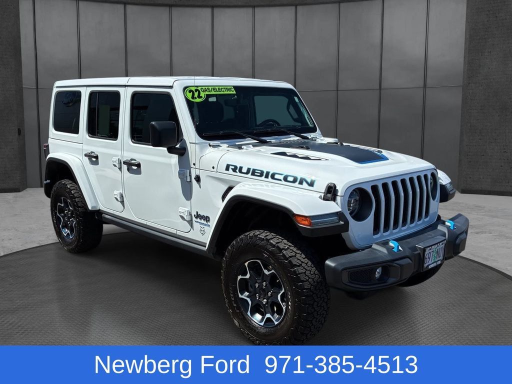 Used 2022 Jeep Wrangler Unlimited Rubicon 4xe w/ Cold Weather Group AWD/4WD image 3