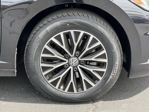 Used 2019 Volkswagen Jetta SEL FWD image 12