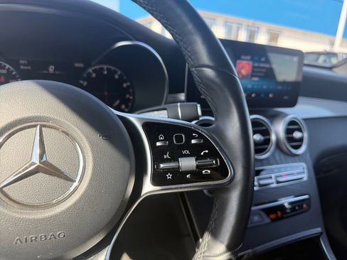 Used 2021 Mercedes-Benz GLC 300 4MATIC image 26