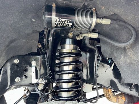 Used 2019 Ford F250 Lariat w/ Lariat Value Package image 18