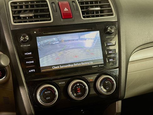 Used 2016 Subaru Forester 2.5i Touring image 19