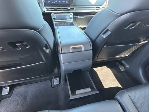 Used 2025 Hyundai Santa Fe SEL FWD image 20