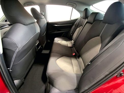 Used 2022 Toyota Camry LE FWD image 19