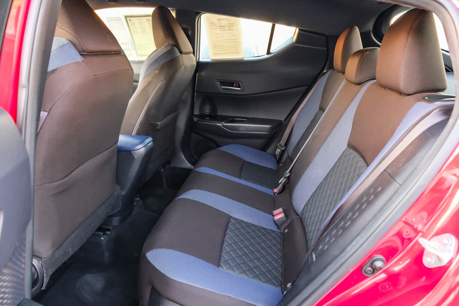 Certified 2020 Toyota C-HR XLE FWD image 19