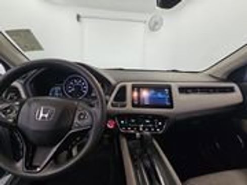 Used 2020 Honda HR-V EX image 11