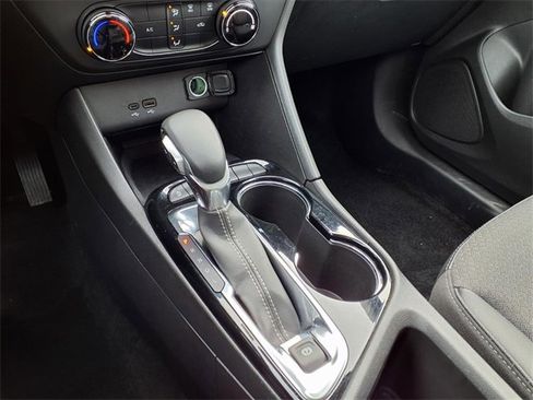 Used 2025 Buick Encore GX Preferred image 60