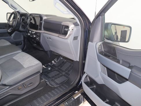 Used 2023 Ford F150 XLT w/ Equipment Group 302A High image 37