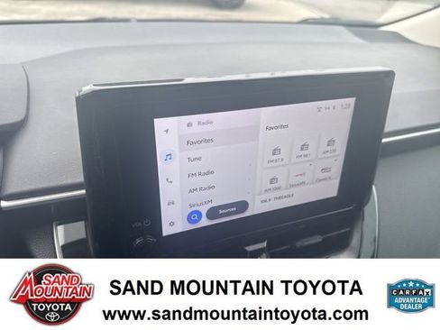 Used 2023 Toyota Corolla LE image 23