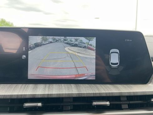 Used 2024 Kia Telluride EX w/ EX Captain's Chair Package AWD/4WD image 20