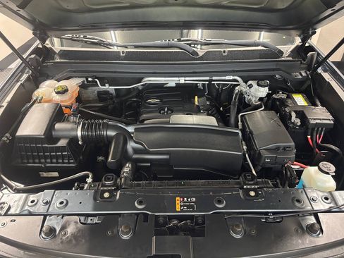 Used 2019 Chevrolet Colorado W/T w/ WT Convenience Package RWD image 25