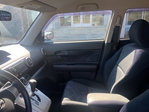 Used 2012 Scion xB image 11