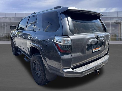 Used 2020 Toyota 4Runner SR5 image 5