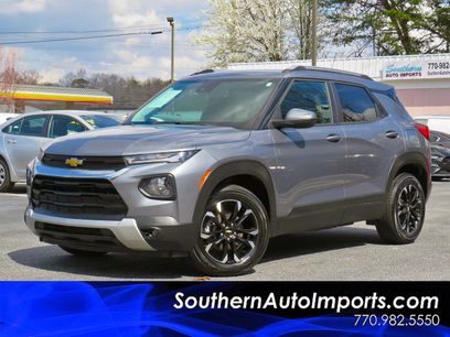 Used 2021 Chevrolet TrailBlazer LT w/ Convenience Package