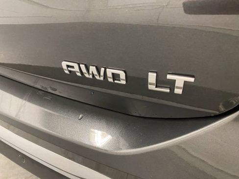 Used 2021 Chevrolet Equinox LT AWD/4WD image 36