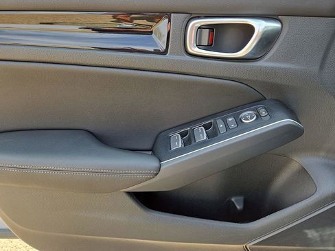 Used 2025 Honda Civic Sport Touring image 21