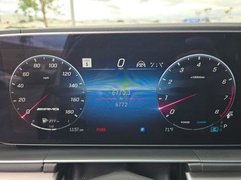 Used 2025 Mercedes-Benz GLE 53 AMG 4MATIC image 26
