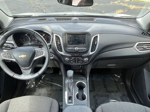 Used 2022 Chevrolet Equinox LT image 13