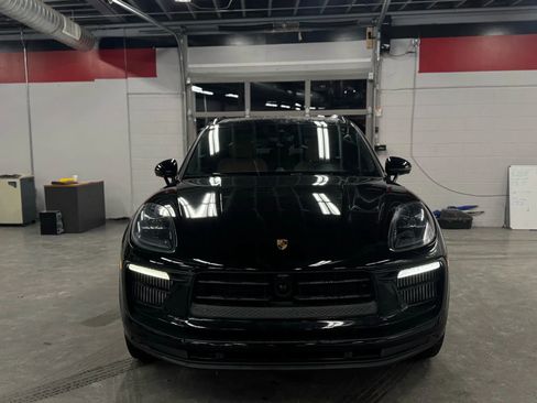 Used 2024 Porsche Macan S w/ Premium Plus Package image 4