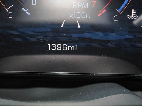 Used 2025 Chevrolet Tahoe RST w/ Comfort Package AWD/4WD image 12