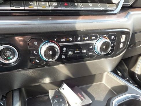 Certified 2023 GMC Sierra 1500 SLT w/ SLT Premium Package image 20