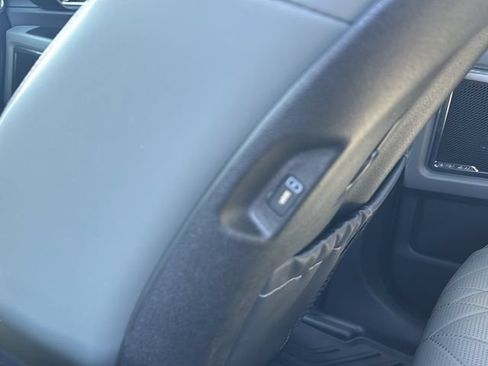 Used 2024 Kia Telluride SX Prestige X-Pro AWD/4WD image 16