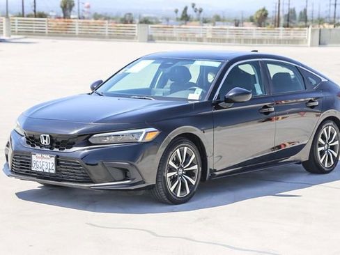 Certified 2023 Honda Civic EX-L image 5