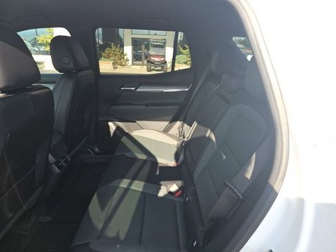 New 2026 GMC Terrain AT4 w/ LPO, Floor Liner Package image 9