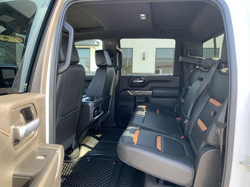 Used 2023 GMC Sierra 3500 AT4 w/ AT4 Preferred Package AWD/4WD image 30