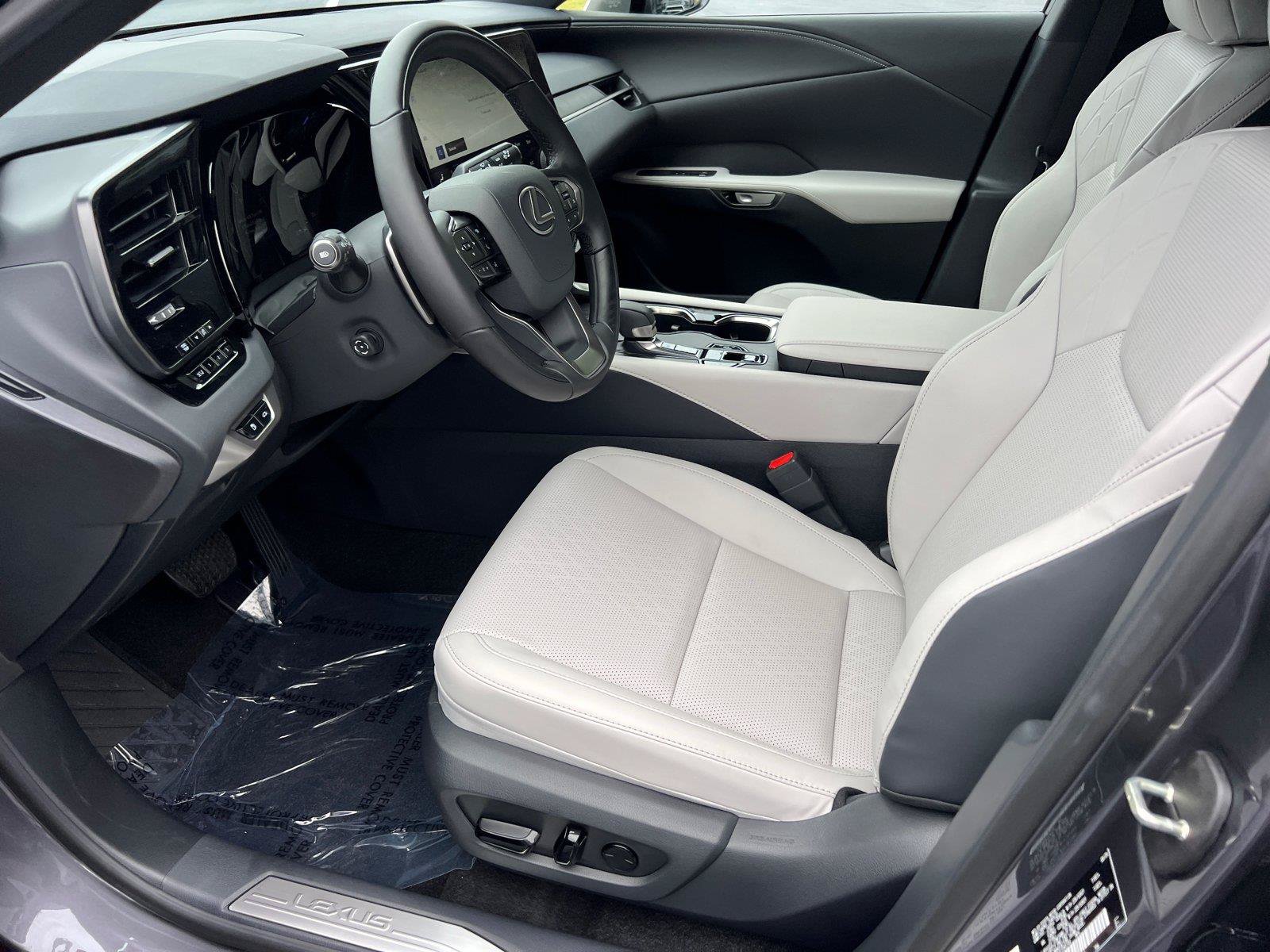 New 2026 Lexus RX 350 FWD image 9