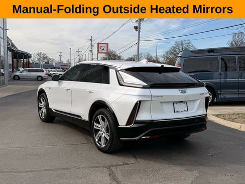 Used 2024 Cadillac Lyriq Tech AWD/4WD image 7