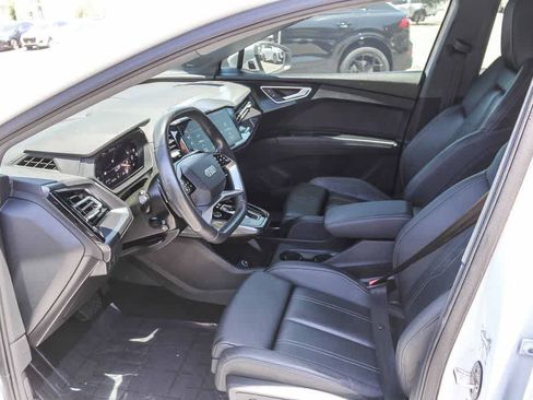 Used 2023 Audi Q4 e-tron Premium Plus w/ Premium Plus AWD/4WD image 19
