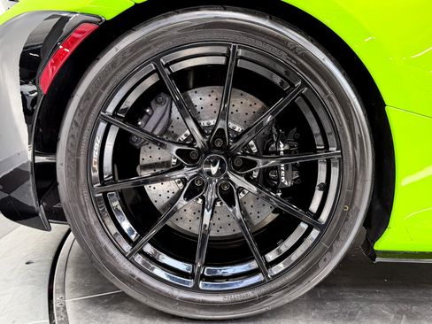 Used 2021 McLaren 765LT RWD image 33
