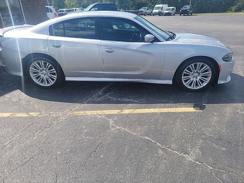Used 2021 Dodge Charger R/T image 4