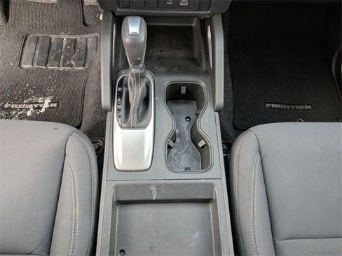 Used 2023 Nissan Frontier SV image 15
