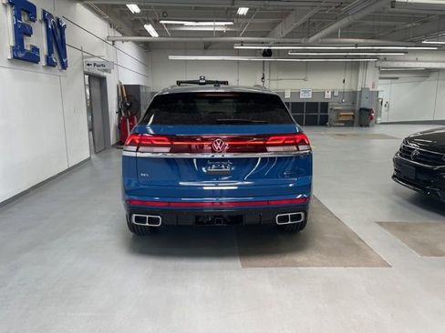 New 2025 Volkswagen Atlas Cross Sport SEL Premium R-Line image 3